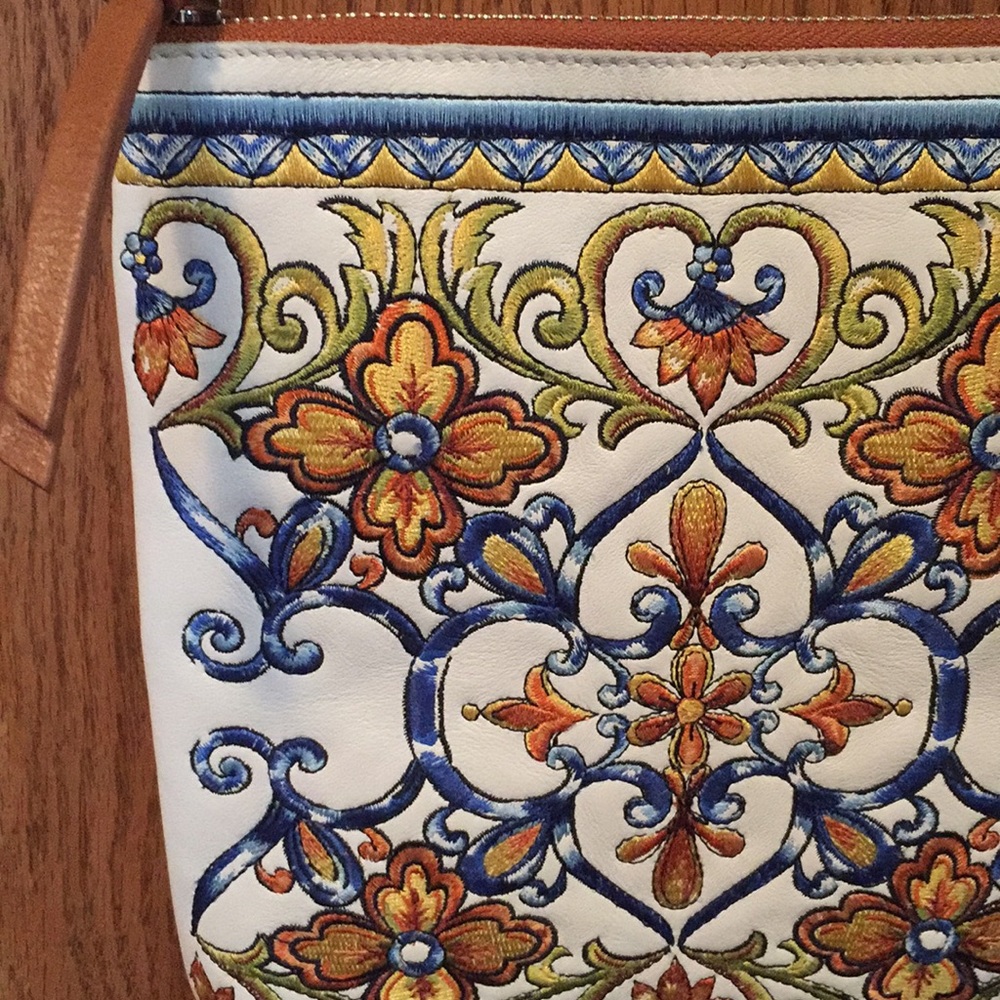 SOLD SOLDBrighton embroidered crossbody mini purse - Picture 3 of 8